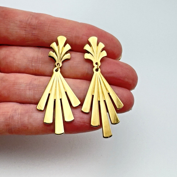 Vintage 80s Avon Earrings Dangle Pierced Gold Tone 2" - Picture 2 of 5